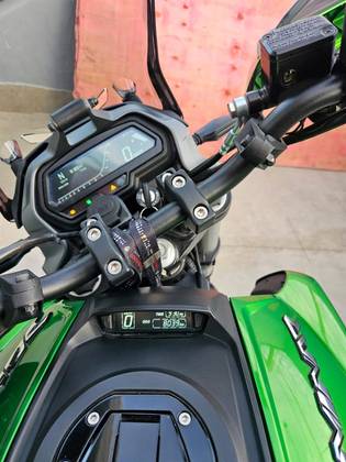 BAJAJ DOMINAR 400 